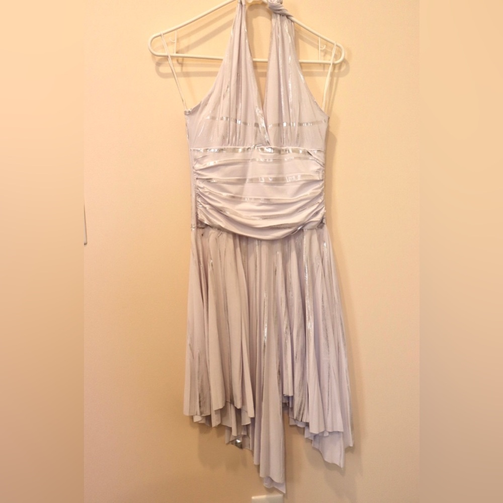 One size white dress